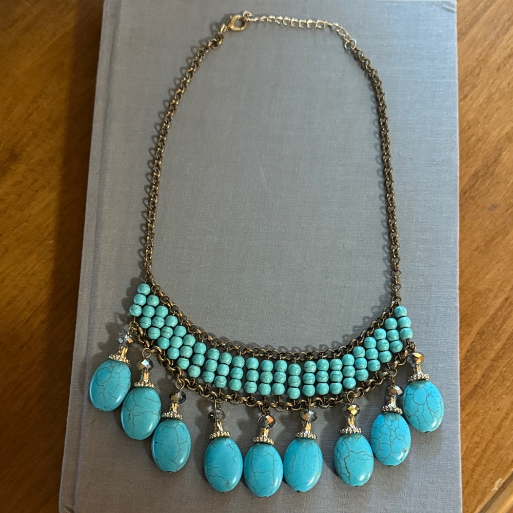 Chic Turquoise Statement Necklace - image 1